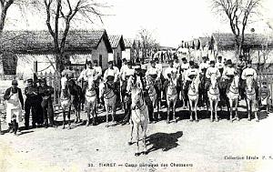 TIARET - CAMP BARRAQUE DES CHASSEURS